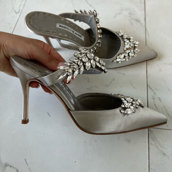 Manolo Blahnik Lurum Heels - Picture 1 of 4